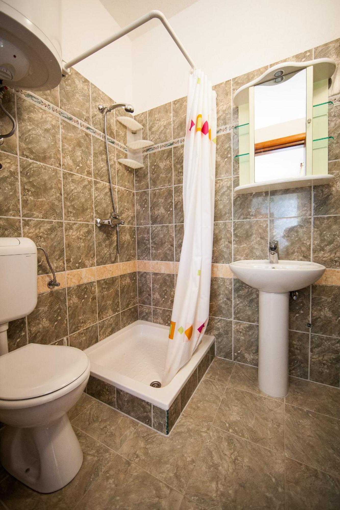Hropic Apartment *