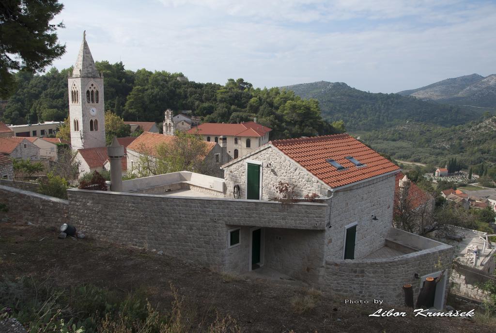 Hropic * Lastovo